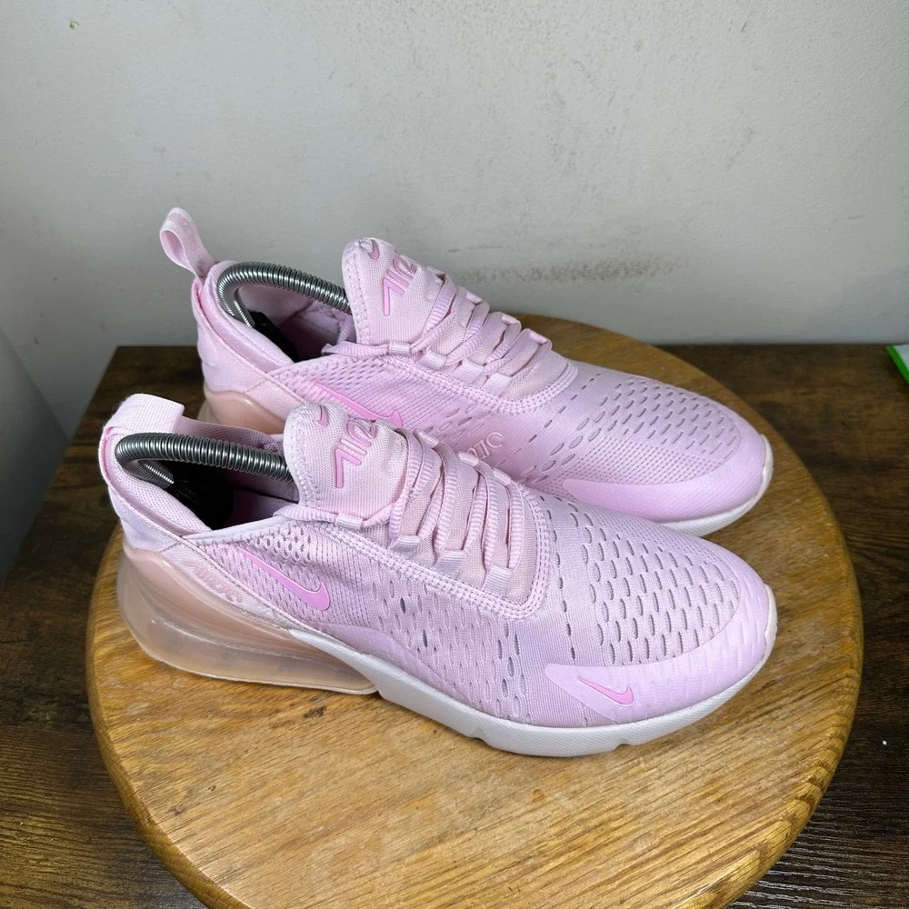 Nike Women's Light Pink Air Max 270 Sneakers - Picture 1 of 8